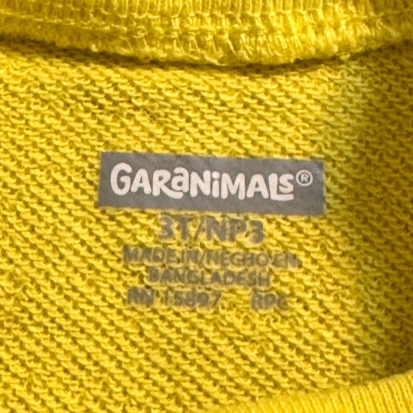 3t girls sweatshirt 🌸✨💛 - Picture 3 of 3